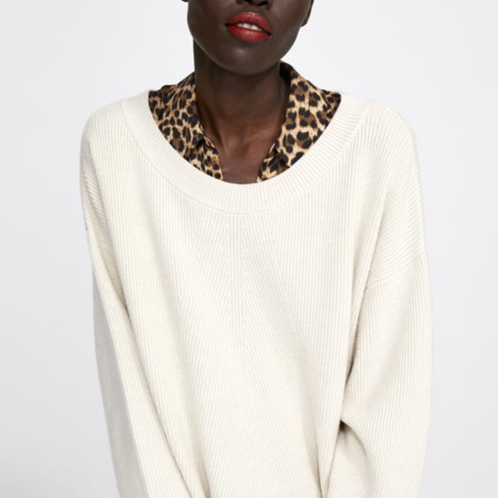 ZARA- DIAGONAL KNIT OVERSIZED SWEATER